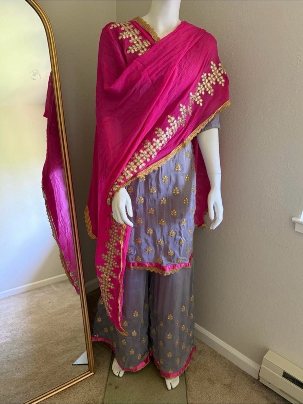 Women's Embroidered Dress Pink Dupatta - Designer Accent